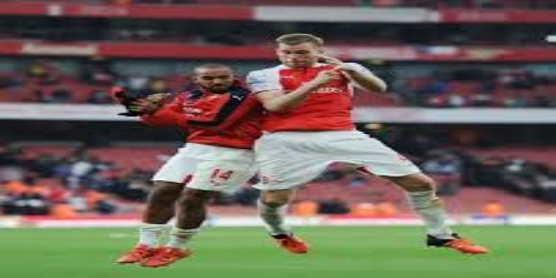 战术对决与球员评分：开云体育全景解析  - 开云体育