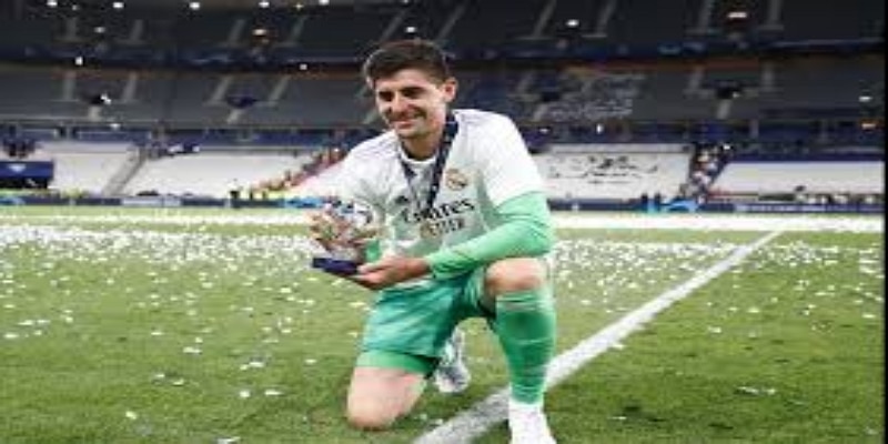 解析：库尔图瓦的封神之夜- 开云体育