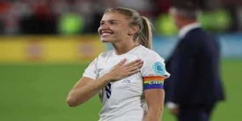 从球场到家中：隔离期里的伴侣生活-开云体育