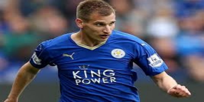 冠军悬念：多场对决可能决定结局-开云体育