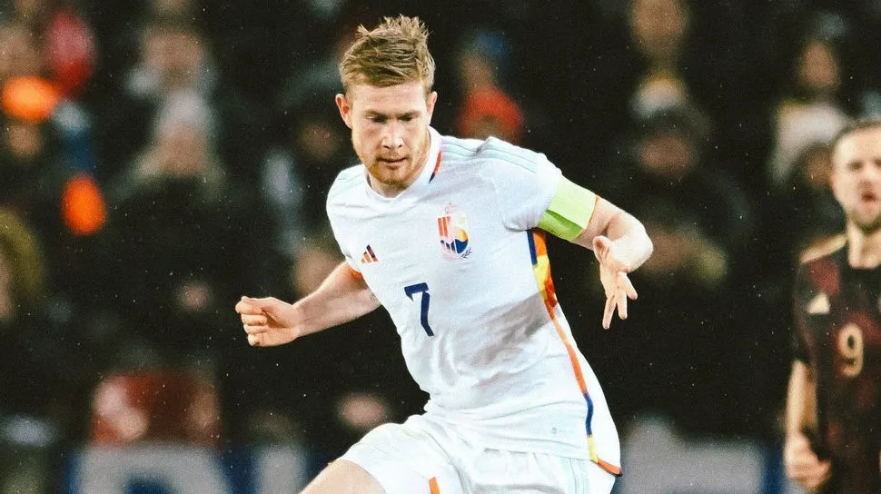 开云体育·凯文·德布劳内：全能中场的秘密