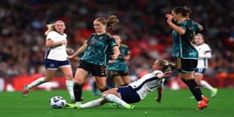 开云体育赛况回顾-温布利之夜的崩塌与反击- 开云体育