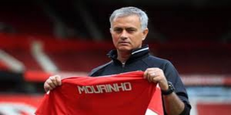 风暴前的宁静：范加尔时代的裂痕  - 开云体育